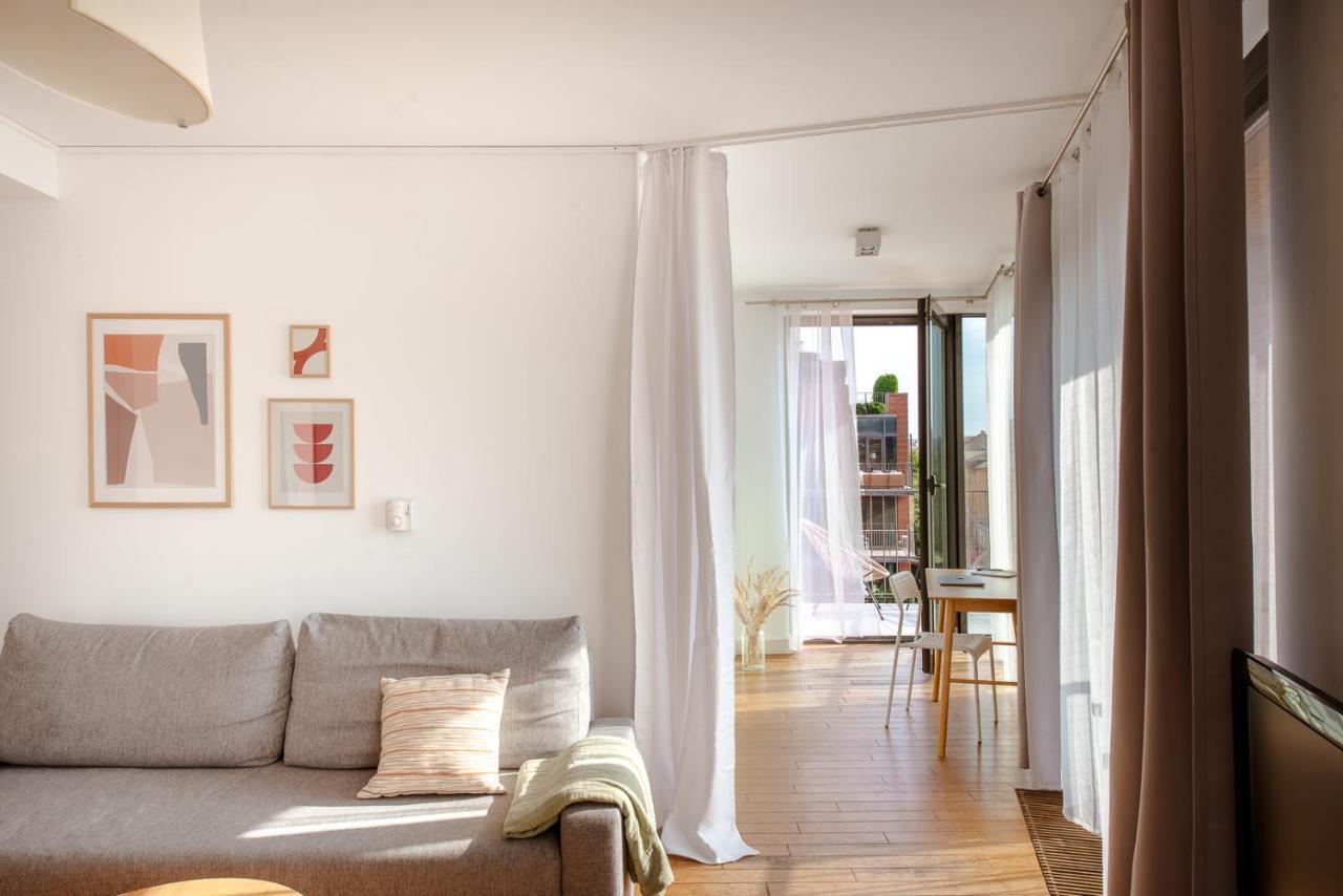 Spacious Apartment Close To Main Station / Galeria Krakowska Buitenkant foto