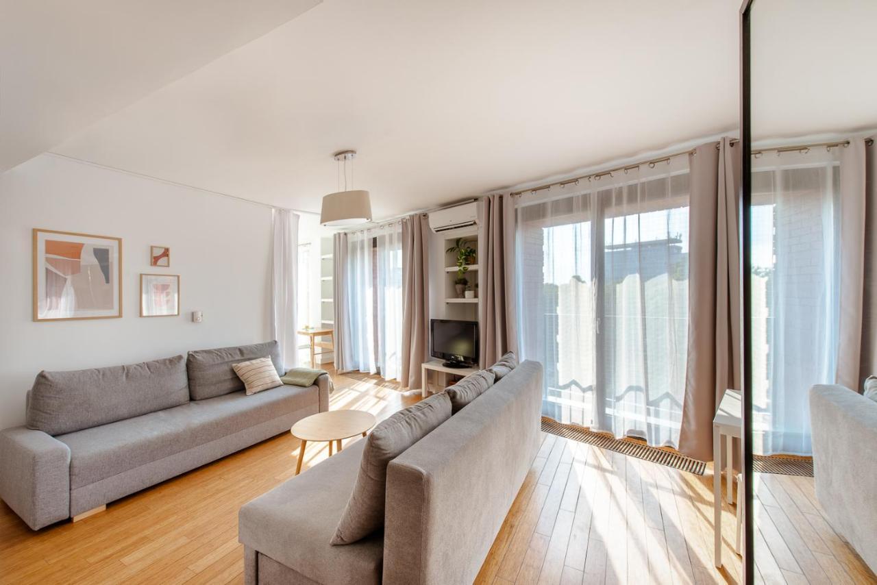 Spacious Apartment Close To Main Station / Galeria Krakowska Buitenkant foto